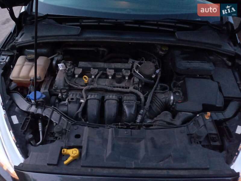 Седан Ford Focus 2015 в Луцке