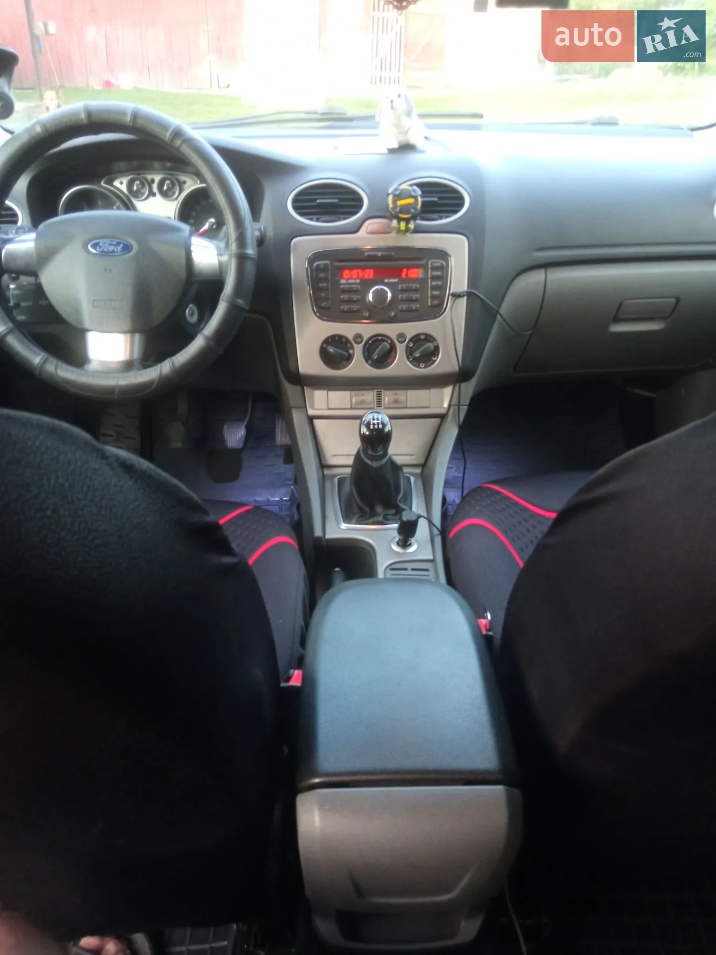 2010 Ford Focus - мініатюра 6