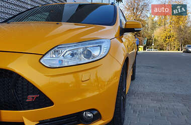 Универсал Ford Focus 2012 в Львове