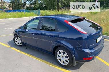 Хэтчбек Ford Focus 2010 в Киеве