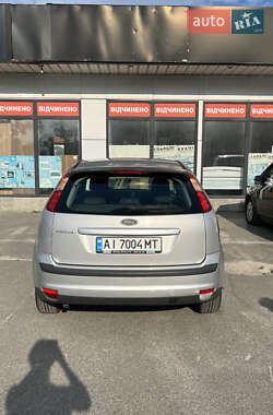 Хэтчбек Ford Focus 2007 в Вышгороде