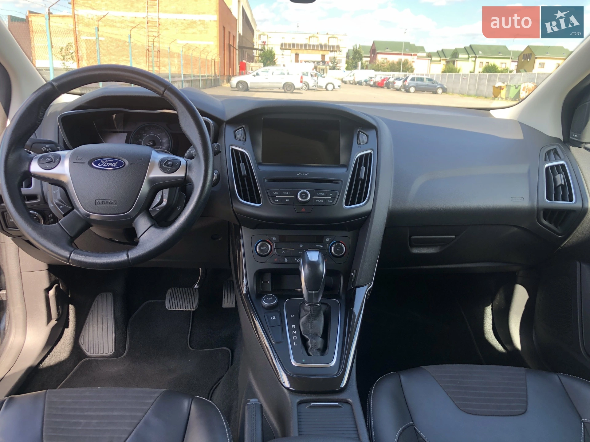 2017 Ford Focus - мініатюра 15