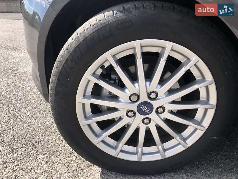 Хэтчбек Ford Focus 2017 в Виннице
