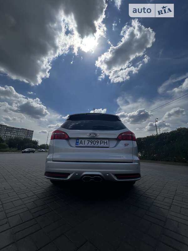 Универсал Ford Focus 2018 в Киеве фото 19 Универсал Ford Focus 2018 в Киеве