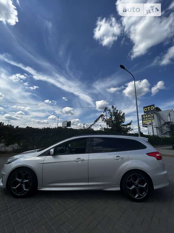 Универсал Ford Focus 2018 в Киеве фото 24 Универсал Ford Focus 2018 в Киеве