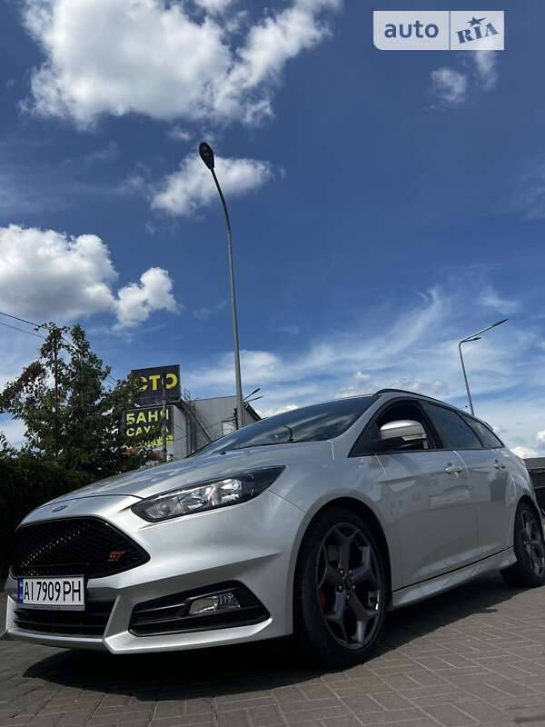Универсал Ford Focus 2018 в Киеве фото 28 Универсал Ford Focus 2018 в Киеве