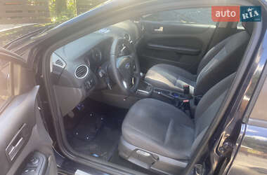 Хетчбек Ford Focus 2006 в 