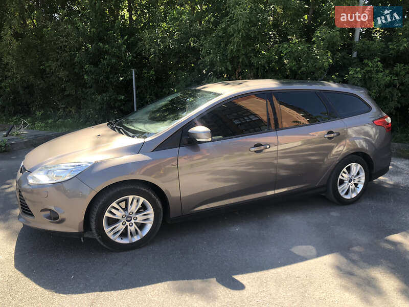 Универсал Ford Focus 2013 в Каменец-Подольском