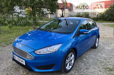 Хетчбек Ford Focus 2015 в  Хетчбек Ford Focus 2015 в