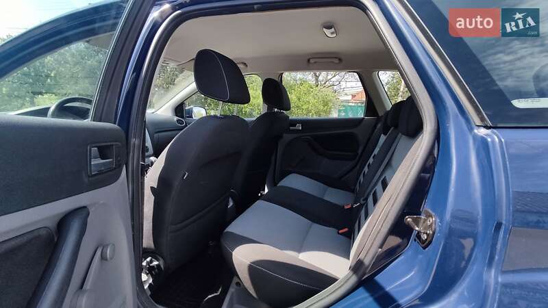 Универсал Ford Focus 2010 в Вознесенске фото 5 Универсал Ford Focus 2010 в Вознесенске