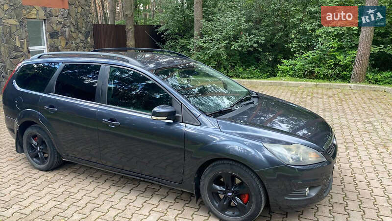 Универсал Ford Focus 2009 в Новояворовске