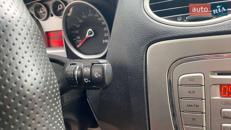 Универсал Ford Focus 2009 в Новояворовске
