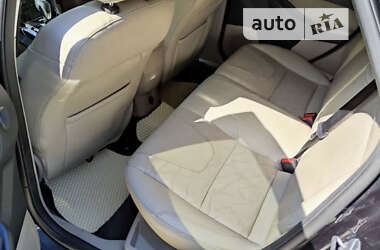 Хэтчбек Ford Focus 2013 в 