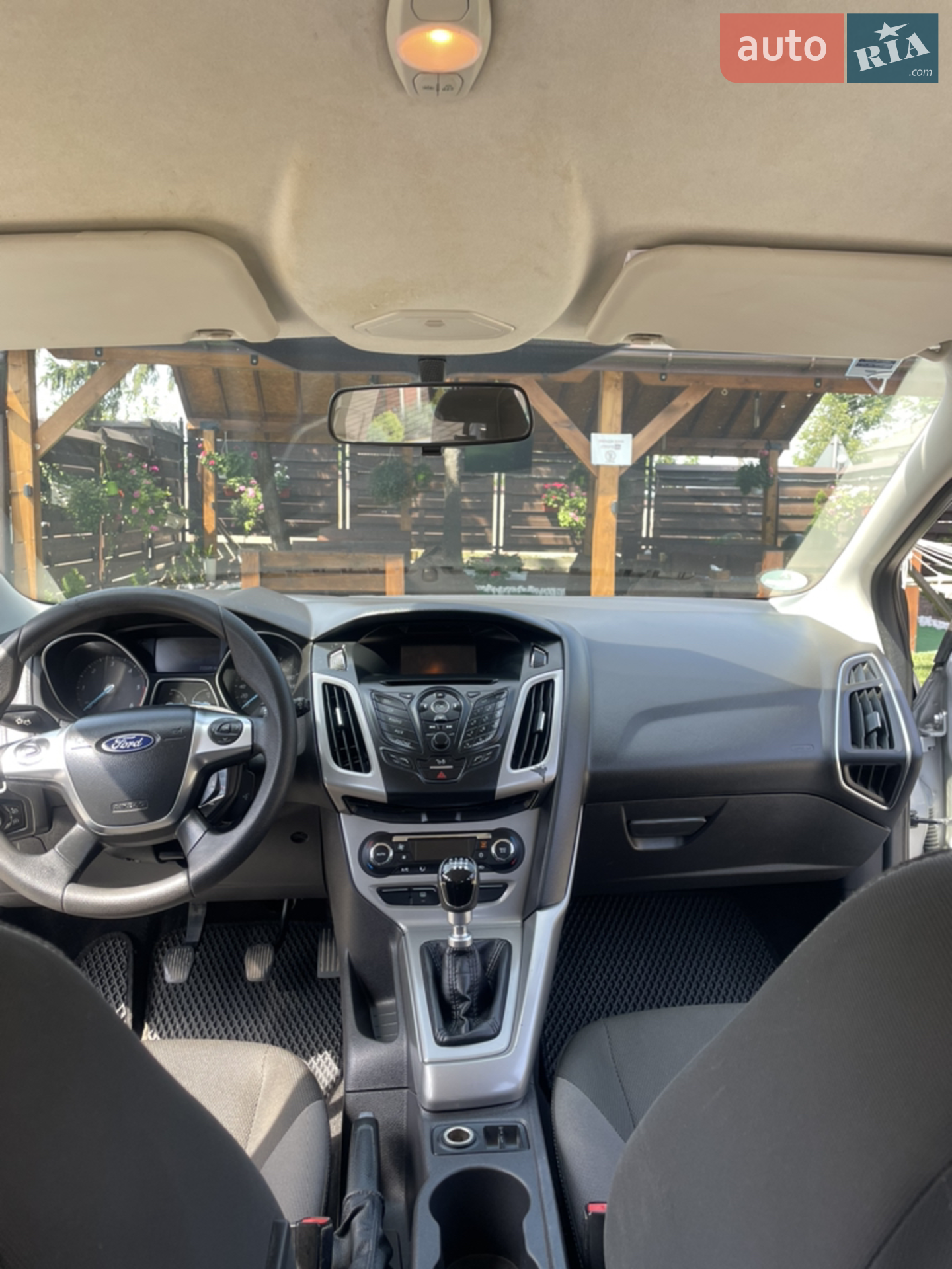 2011 Ford Focus - мініатюра 11