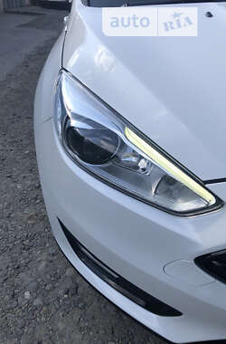 Хэтчбек Ford Focus 2017 в 