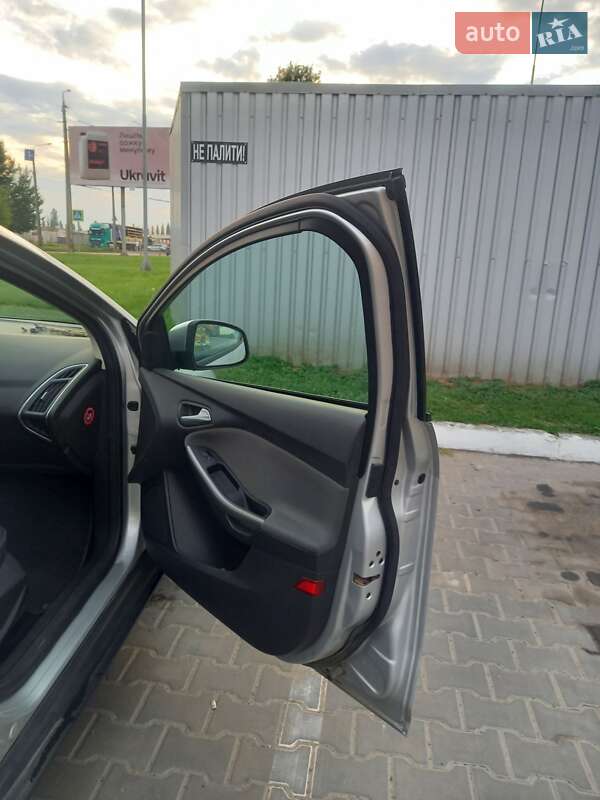 Универсал Ford Focus 2011 в Луцке