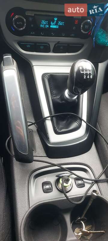 Седан Ford Focus 2013 в Каменском