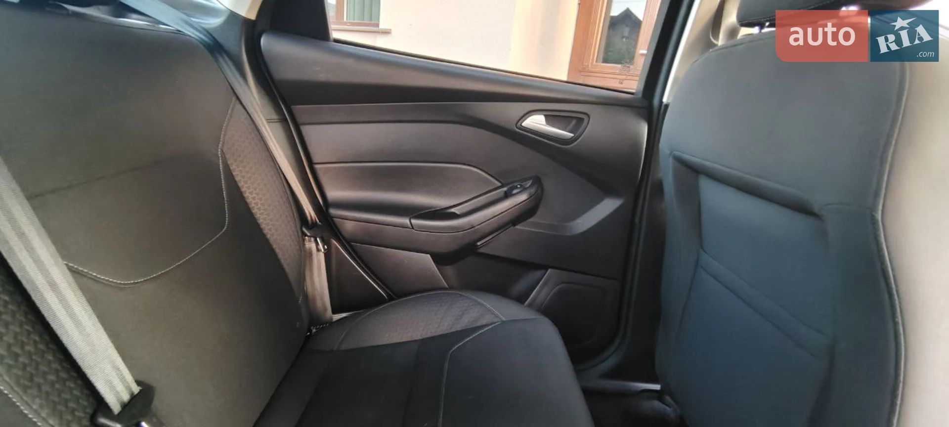 2015 Ford Focus - мініатюра 11