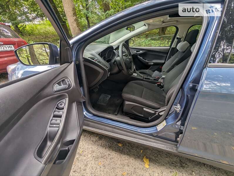 Седан Ford Focus 2018 в Львове