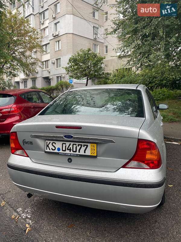 Седан Ford Focus 2002 в Днепре
