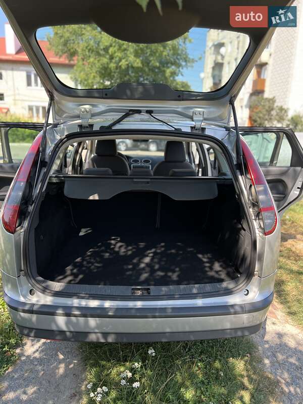 Универсал Ford Focus 2005 в Буске