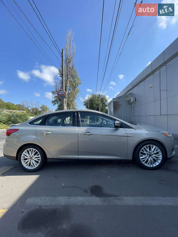 Седан Ford Focus 2016 в Одессе
