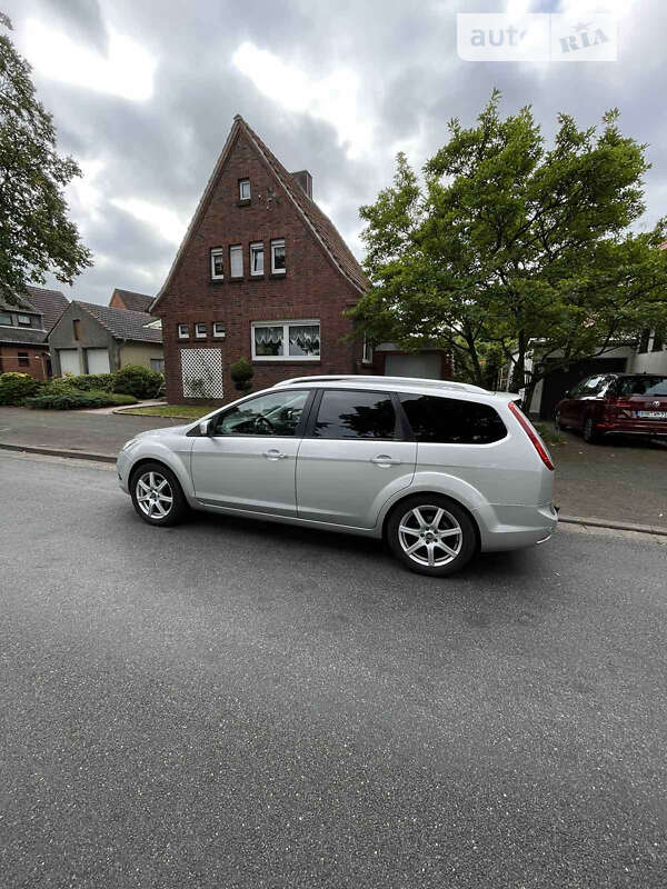 Универсал Ford Focus 2010 в Киеве