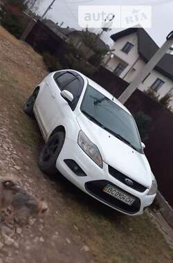 Хэтчбек Ford Focus 2010 в Львове