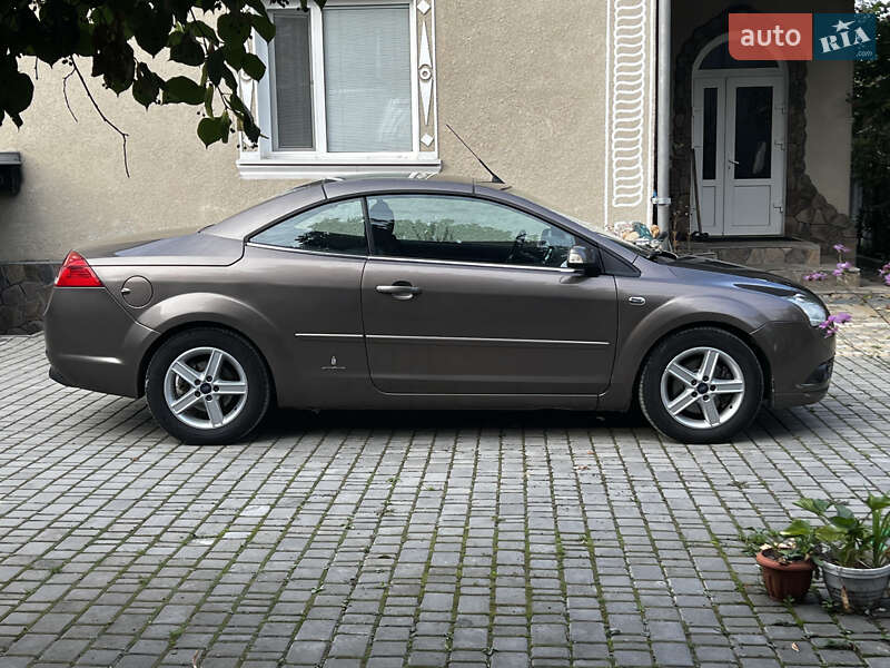 Кабриолет Ford Focus 2007 в Каменец-Подольском
