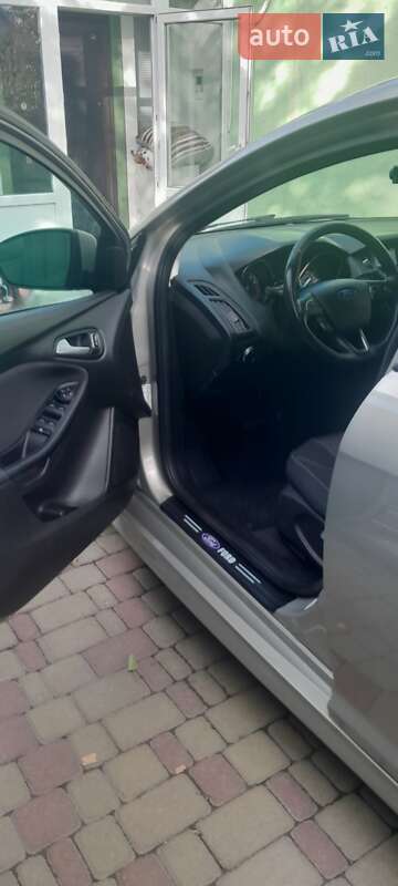 Седан Ford Focus 2015 в Житомирі