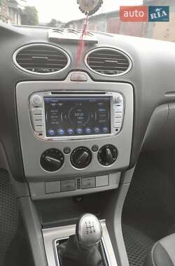 Универсал Ford Focus 2009 в 