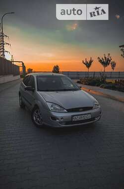 Хэтчбек Ford Focus 1999 в Рожище