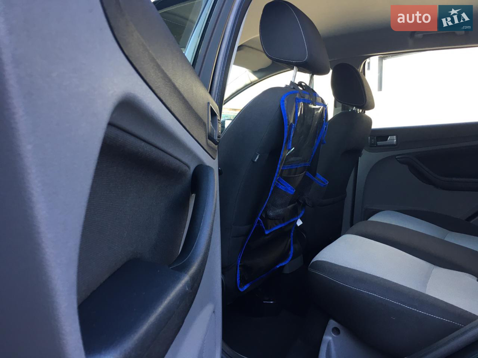 2010 Ford Focus - мініатюра 17