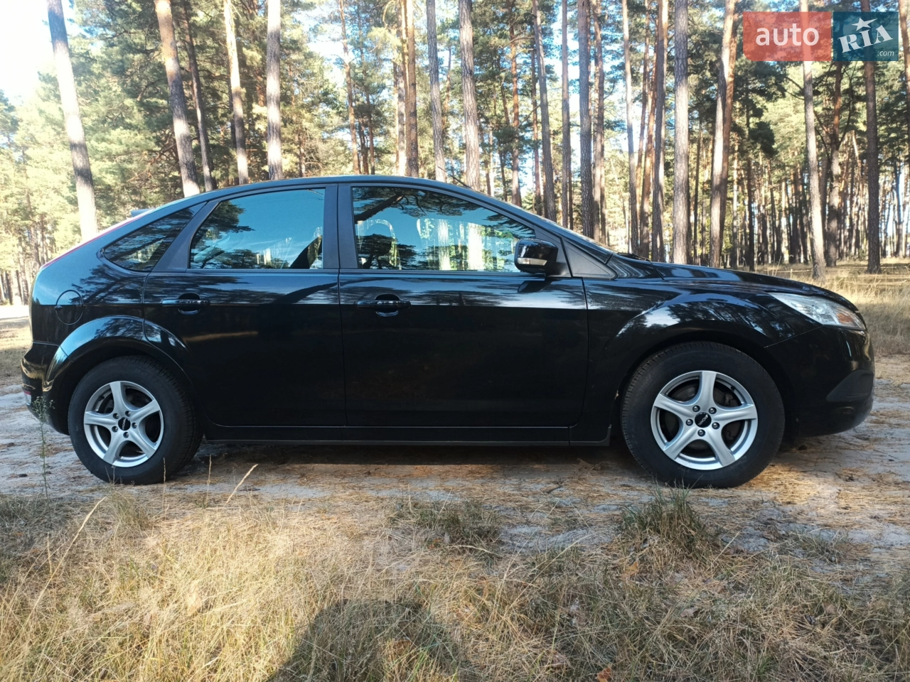 2010 Ford Focus - мініатюра 22