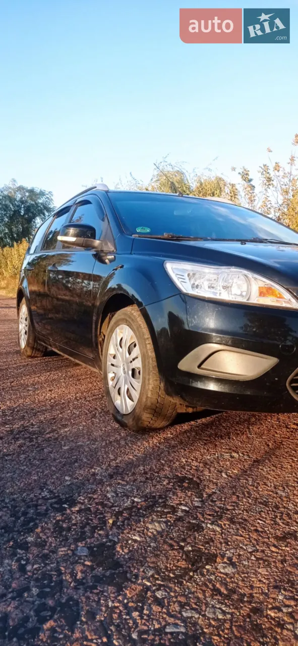 2010 Ford Focus - мініатюра 23