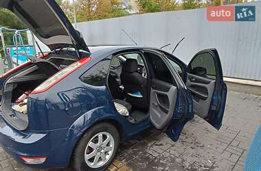 Хэтчбек Ford Focus 2008 в Киеве