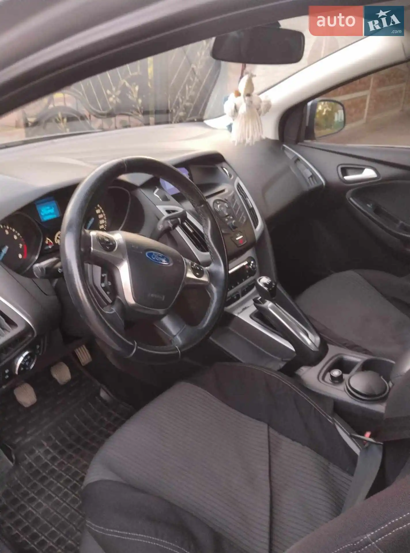 2013 Ford Focus - мініатюра 16