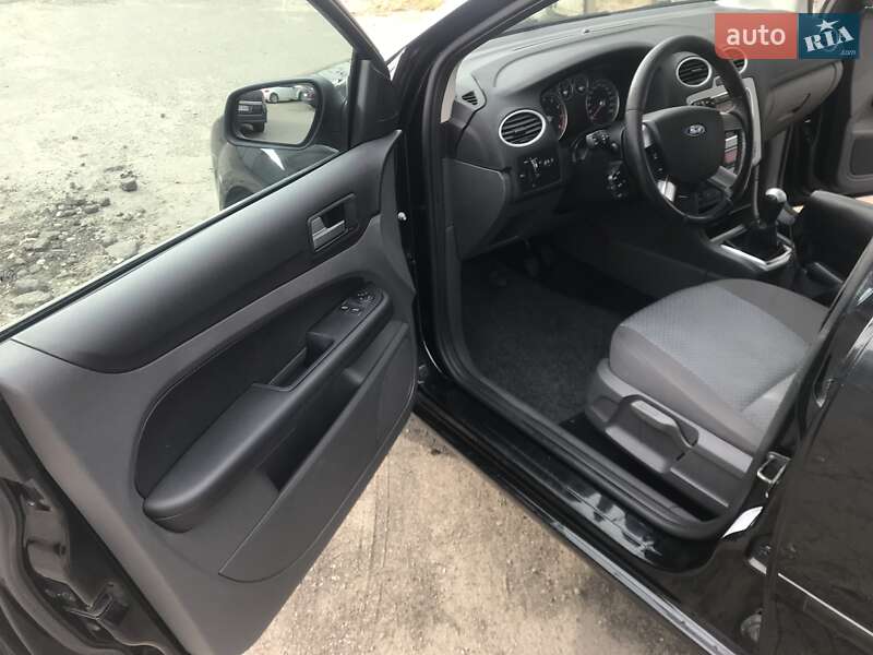 Универсал Ford Focus 2007 в Киеве