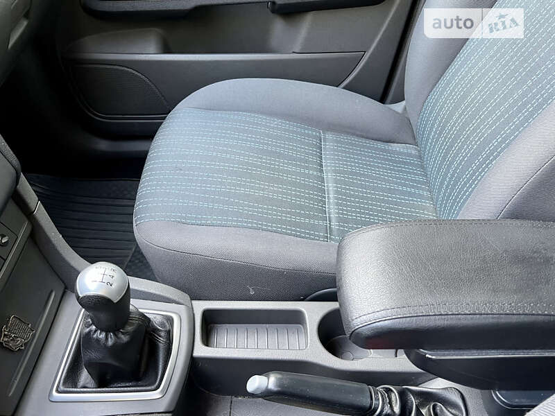 Седан Ford Focus 2005 в Хмельницькому