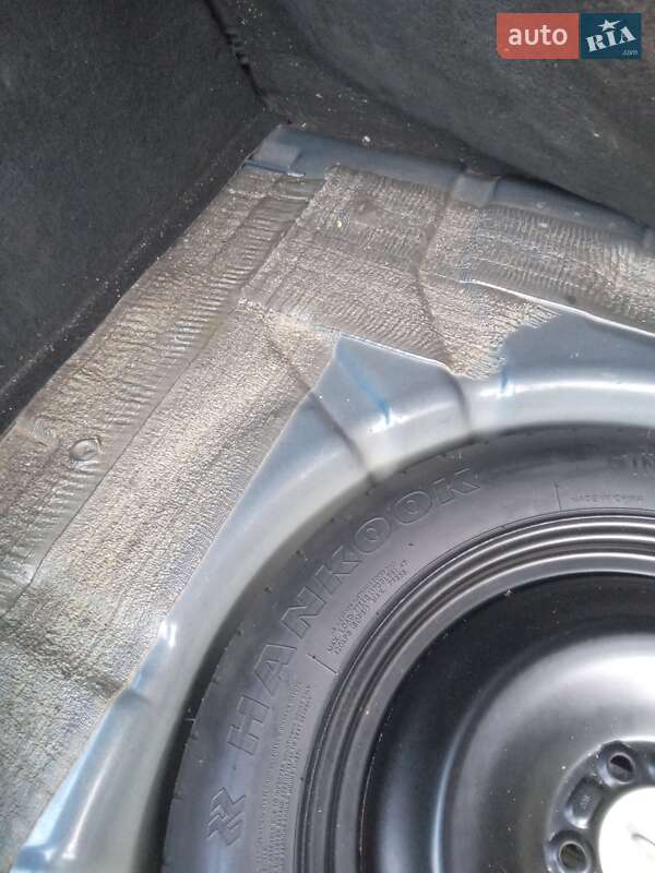 Хэтчбек Ford Focus 2006 в Тячеве фото 19 Хэтчбек Ford Focus 2006 в Тячеве