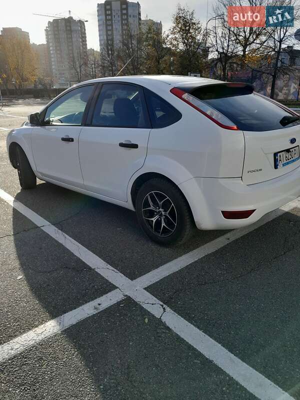 Ford Focus 2010