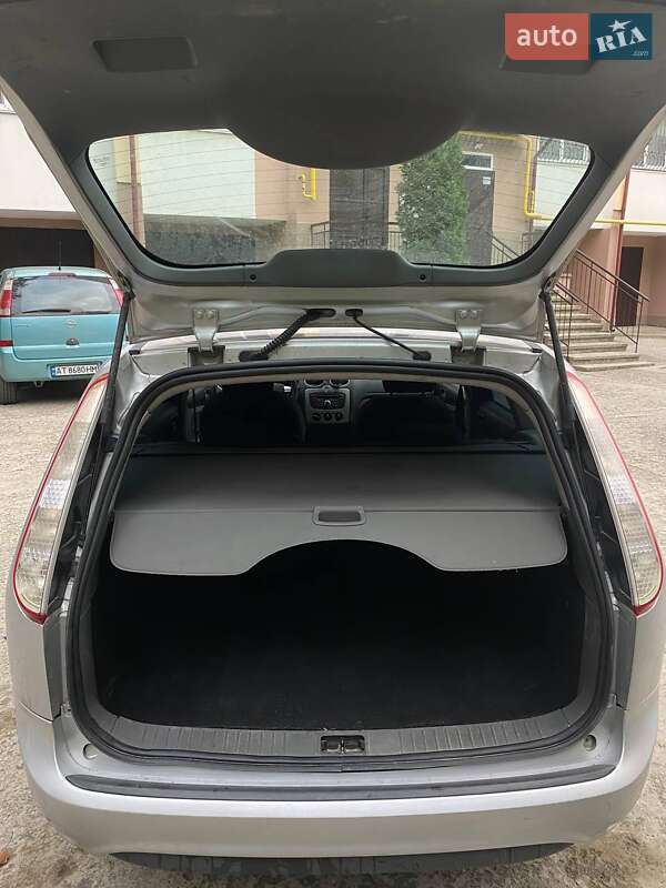 Универсал Ford Focus 2010 в Ивано-Франковске