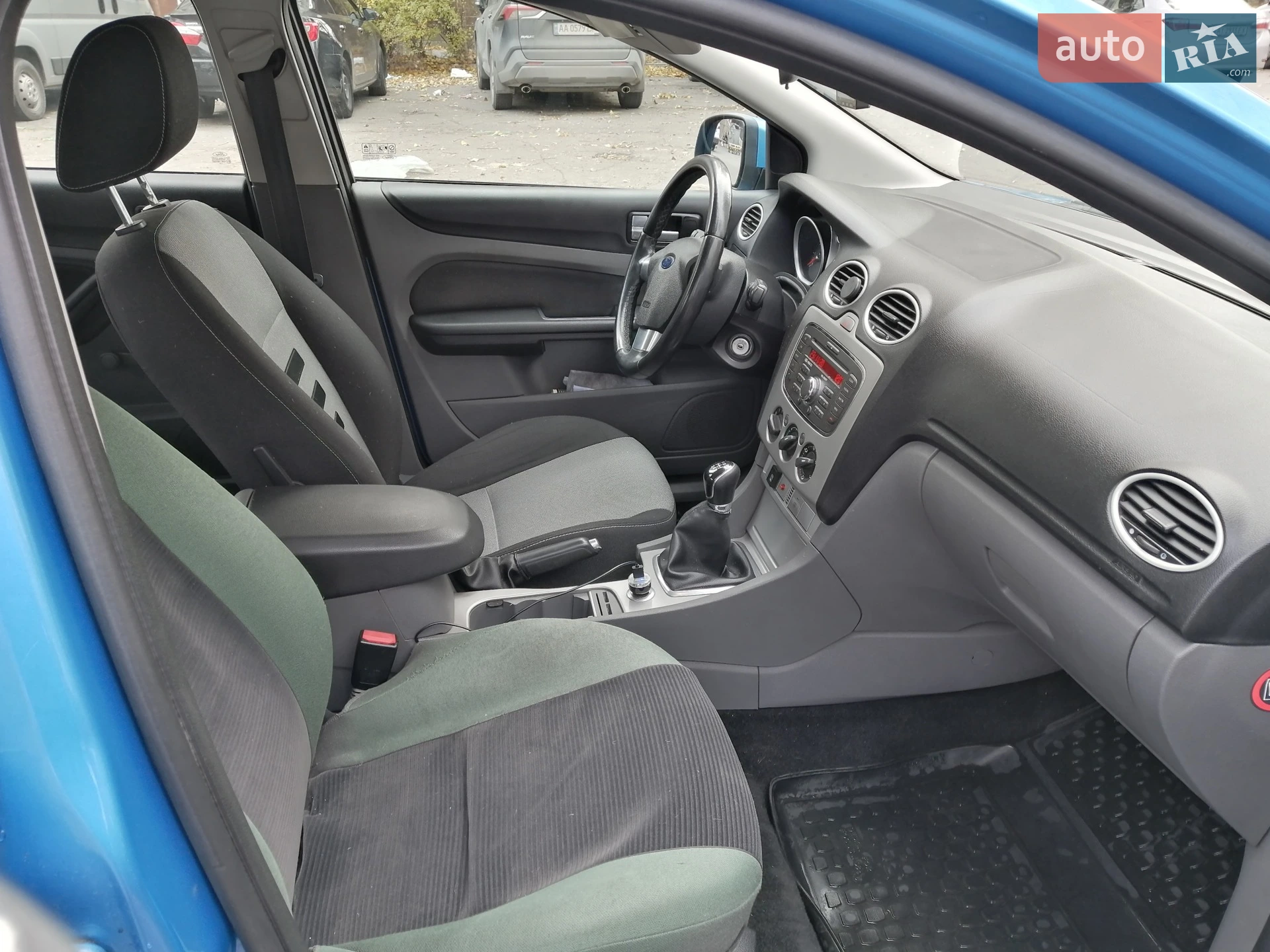 2010 Ford Focus - мініатюра 7