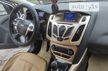 Универсал Ford Focus 2012 в Кролевце