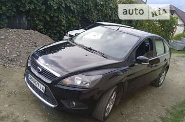 Хэтчбек Ford Focus 2008 в Перечине