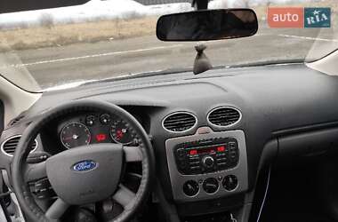 Хэтчбек Ford Focus 2011 в Ужгороде