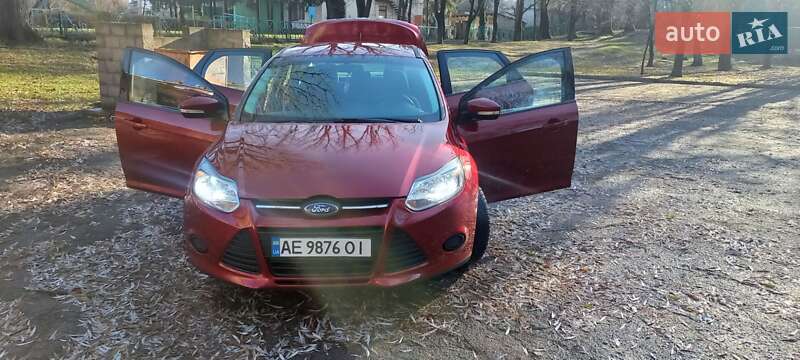 Седан Ford Focus 2013 в Кам'янському