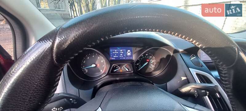 Седан Ford Focus 2013 в Кам'янському