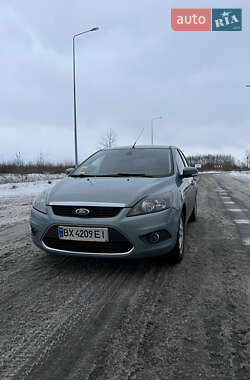 Хэтчбек Ford Focus 2009 в 