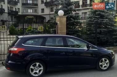 Универсал Ford Focus 2013 в 